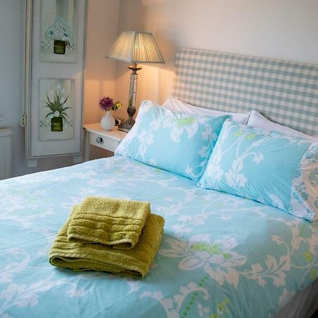 The Hollies Bed And Breakfast Uppingham Dış mekan fotoğraf