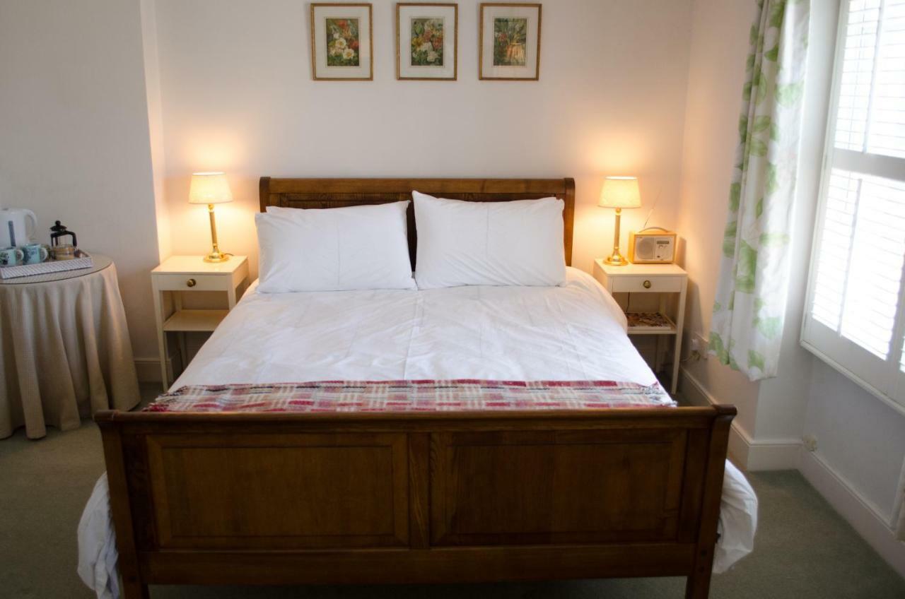 The Hollies Bed And Breakfast Uppingham Dış mekan fotoğraf