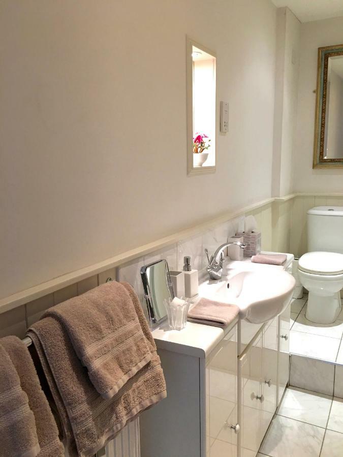 The Hollies Bed And Breakfast Uppingham Dış mekan fotoğraf